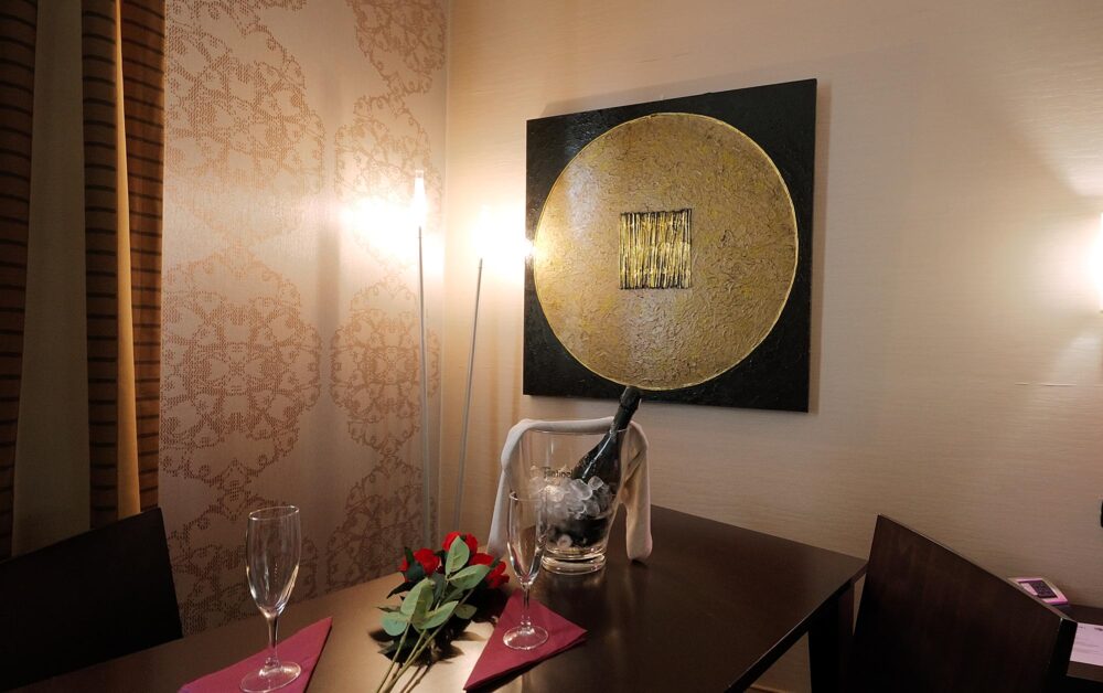 Hotel a Pavia con vasca idromassaggio doppia. Suite Hotel Del Duca