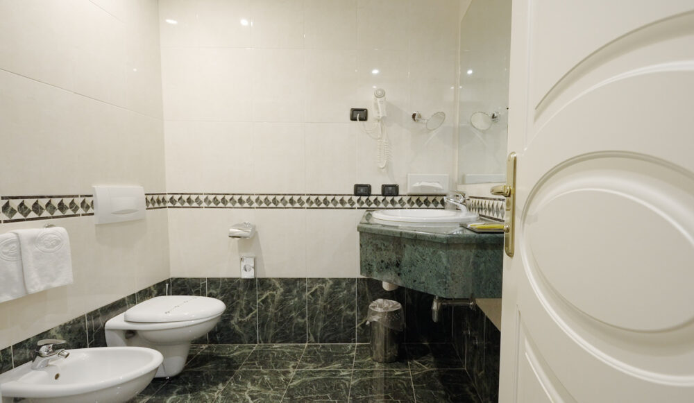 camera motel a pavia del duca. motel a ore pavia